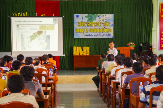 hbzy59mrai-55616_870958183510277155_ton_cnh_bui_tuyen_truyn