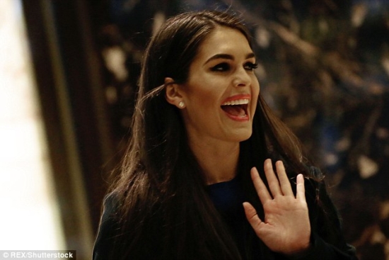 hope-hicks-1483862776375