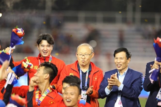 huy-chuong-vang-1