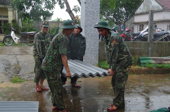 hz8w541d2b-21287_f_k2eax1il2_Cn_b_chin_s_n_BP_c_Minh_khing_tm_lp_sa_cha_nh_cho_nhn_dn_x_c_Minh._nh_Vn_Tnh