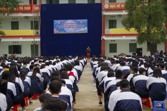 ibys9p7zk5-8841_f_jq26udnl1_Anh_1