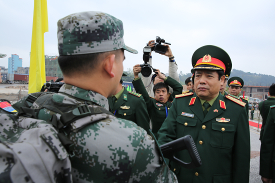 ieyvk6p3l1-46746_5600866662116791564_anh_3