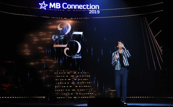 image015