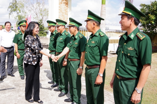 iyxj_anh-1