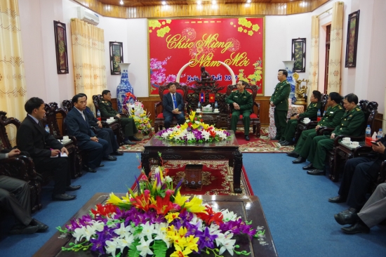 j05py6mfns-72332_2045557897157051002_Xieng_Khoang_1