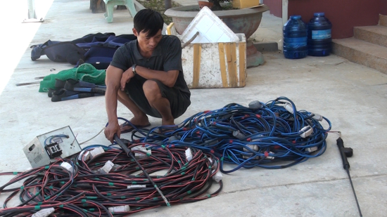 jcu1q8xptr-2422_1386480551169140835_doi_tuong0