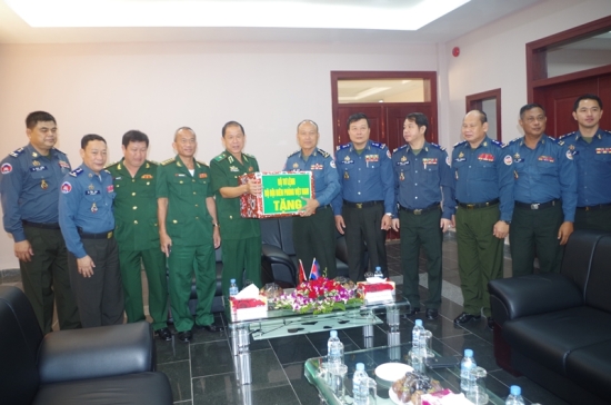 kph73rbwcv-47240_931830325918003729_nh_1