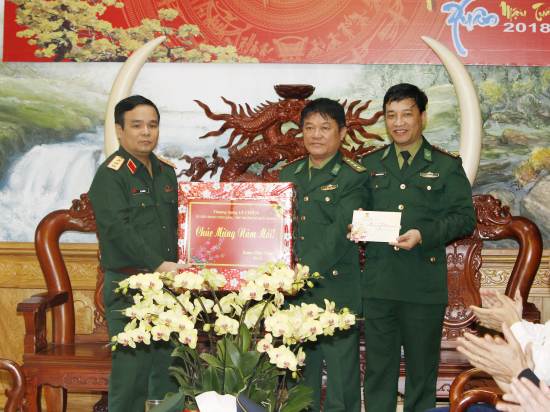 lc8h523bv1-72327_7534624821961936694_Anh