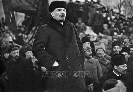lenin-210420b