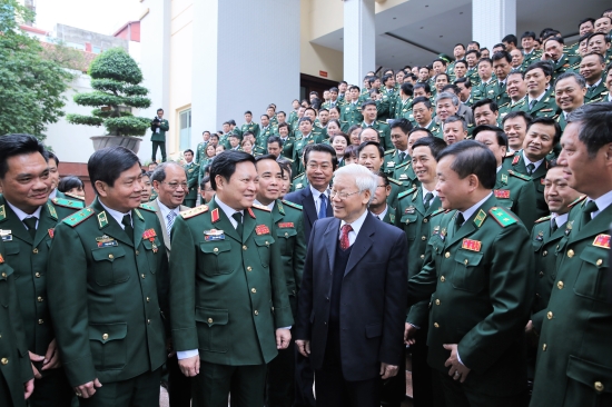 m6p4cu7zv8-58268_11814356651327494692_anh_8