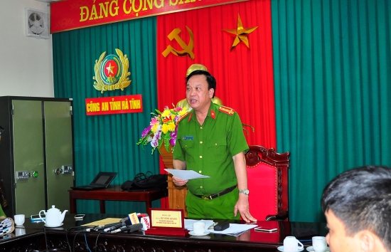 mkvju2i0d7-51504_1244870735679846571_Anh_1