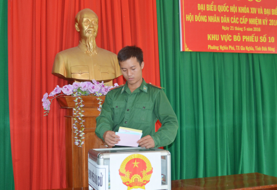 mwgvtpn6yb-48765_1825297197582480165_Binh_nht_Nguyn_Vn_Hoi_c_tri_tr_nht_n_v_ln_u_tin_tham_gia_bu_c