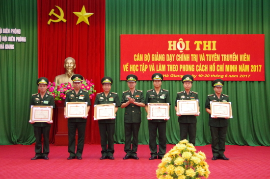 n20aj9phtz-63471_1837574021987930752_MINH4623