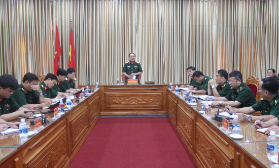 phat-bieu-ket-luan-tai-buoi-lam-viec