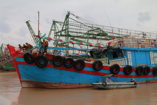 pm8r6hu7yw-17630_f_jysml4541_anh_2