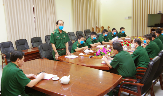 pn9vhuq461-26155_f_k7zw9owf1_anh_1_i_t_Lng_Hong_ng