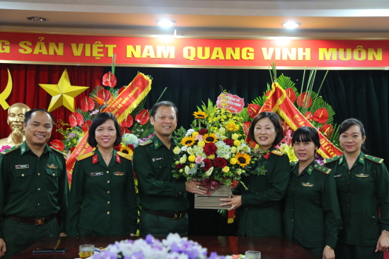 qiwfv89lre-6019_f_jngad5xb2_Anh_2