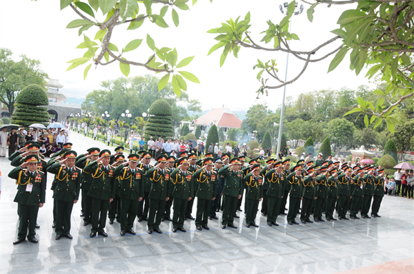 r21b_anh-2-1.JPG