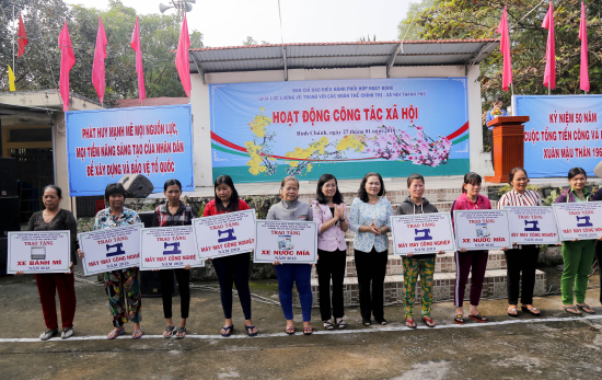 rhbi3px5tl-71993_85292221556031940_anh_3