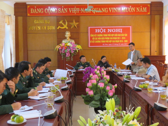 rvpug4dscx-58763_9853728782066325448_ng_ch_Xeo_Vn_NamUv._Ban_Thng_v_Ph_ch_tch_HND_huyn_pht_biu_ch_o_hi_ngh