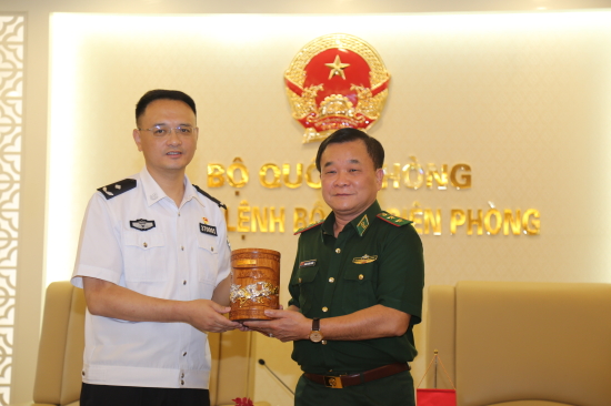 s8zg_anh-2