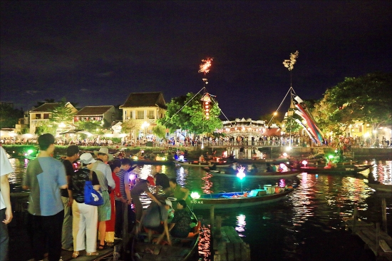 skzrth1ci4-18083_f_jz8jh3w30_hoian1