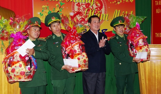 t710aep3c8-72095_20906156481390878576_Anh_1