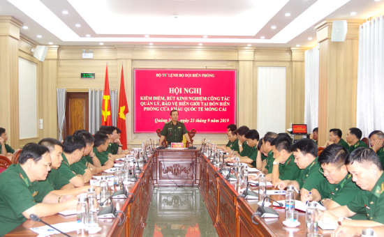 thieu-tuong-le-duc-thai-pho-tu-lenh-tham-muu-truong-bdbp-ket-luan-hoi-nghi