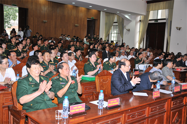 toan-canh-1.jpg