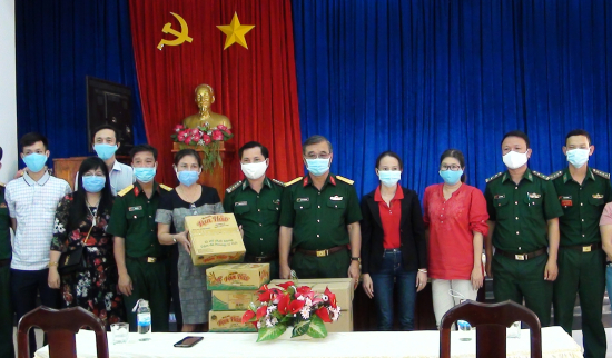 trao-tang-tai-don-my-thanh-tay