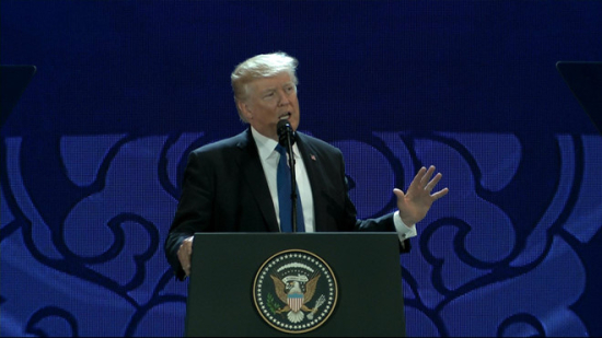 trumpphatbieu