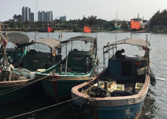 trung-quoc-huan-luyen-ngu-dan-thanh-dan-quan-tren-bien-dong