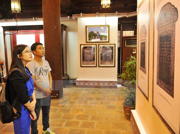 ttxvn_bia_tien_sy-1.jpg