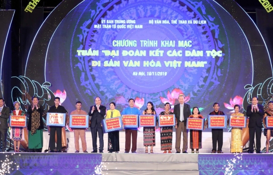 ttxvnthutuongnguyenxuanphucdulekhaimactuandaidoankettoandantoc2311268994194671