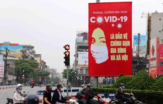 ttxvntranh-co-dong-chong-covid19