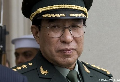 tu-tai-hau-1.jpg