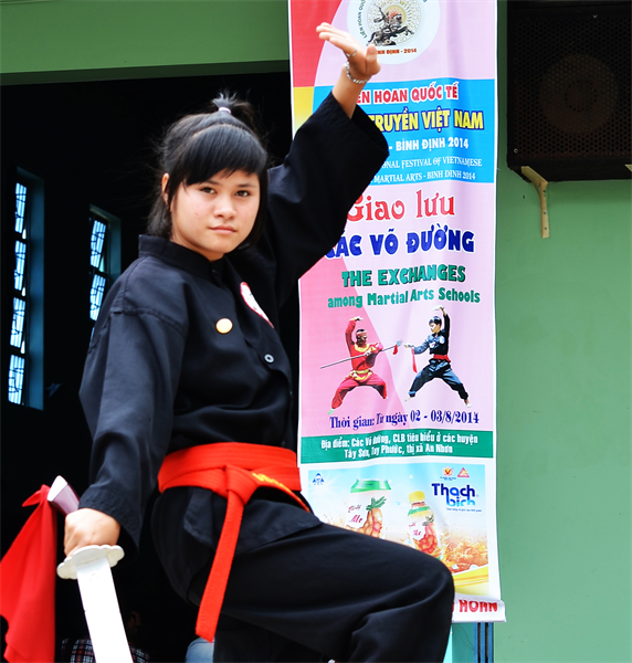vo-sinh-nong-thi-anh-phai-kim-ke-tay-son