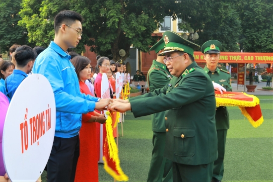 x2eiwbku8f-22934_f_k49ql7yi4_nh_4