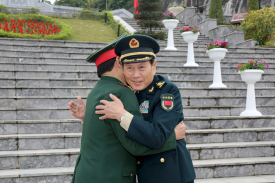 xejvwk9pbh-7397_f_joqn0xzt9_ngoc10