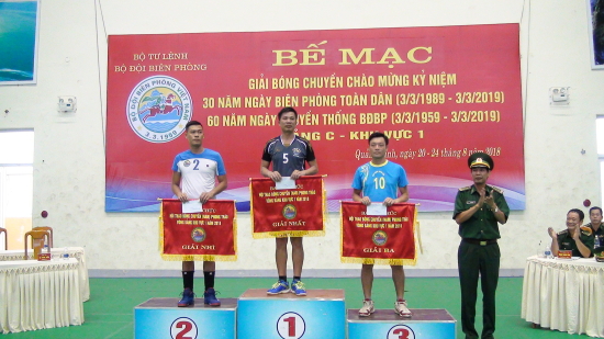 y29jneba4v-3708_f_jl7gu9lf0_anh_1