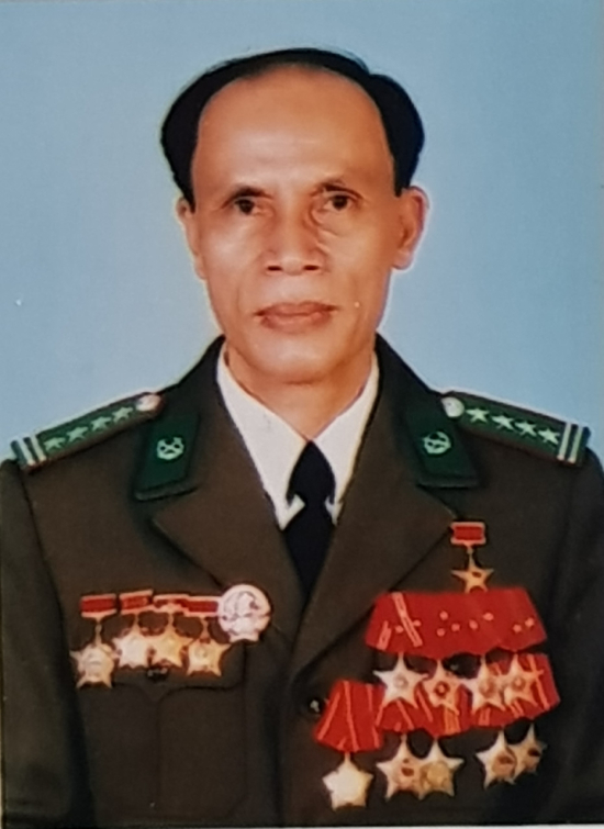 y801_8a