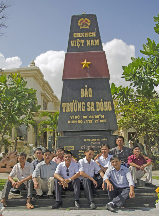 yal8_10b