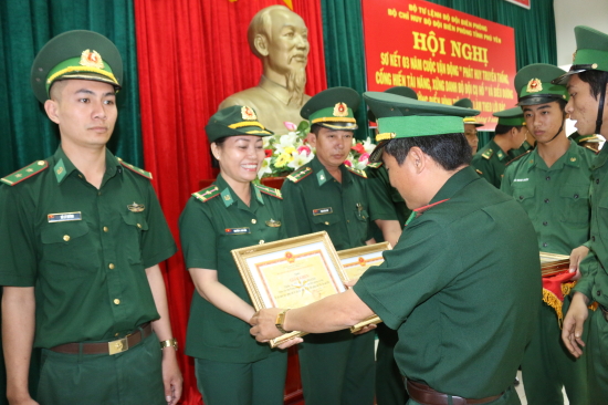 yx9c1d6rbg-60367_284087252165708328_khen_thng_cc_c_nhn