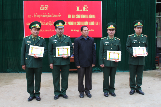 yzuv_anh-4
