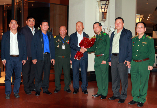 zgkfm1768c-21121_f_k2amegg90_anh_1