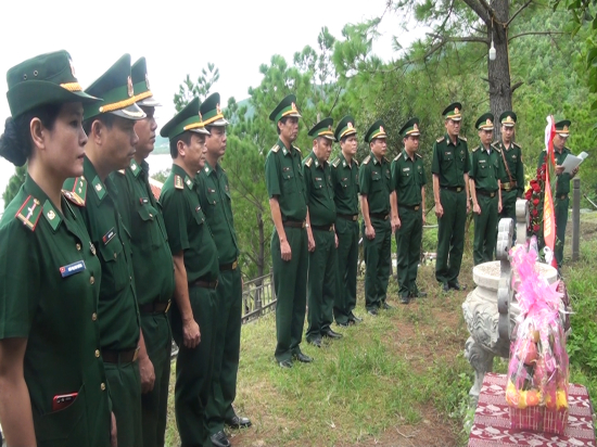 zj4kn2qsfu-2531_353948902825389804_Anh_1