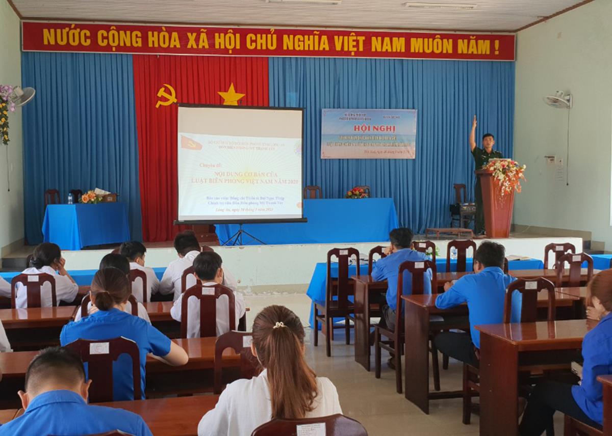 Đưa Luật Biên phòng Việt Nam đi vào đời sống nhân dân biên giới