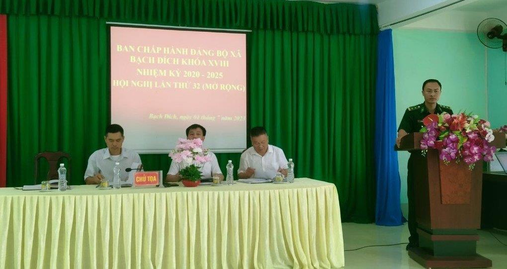 Cán bộ Biên phòng tăng cường xã góp sức cho biên giới chuyển mình mạnh mẽ