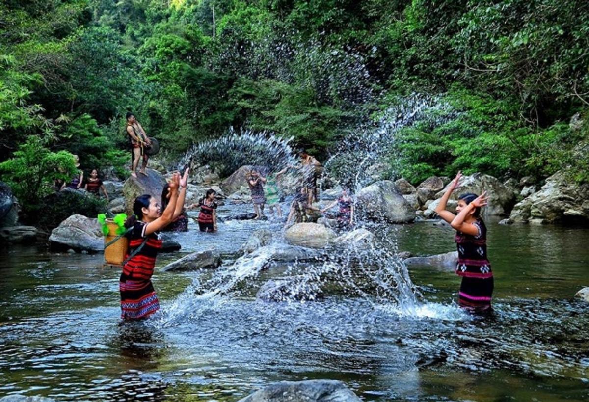 Nhiều trăn trở cho phát triển du lịch ở vùng cao A Lưới