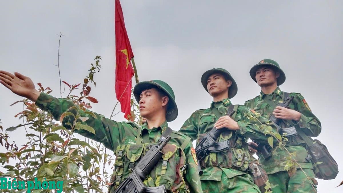 Lời giải cho bài toán khu vực phòng thủ khi vận hành chính quyền địa phương hai cấp
